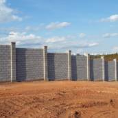Execução de Muro de Fechamento e Muro de Arrimo – Segurança e Estabilidade para Suas Obras em Cuiabá