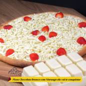 Pizza Chocolate Branco com Morangos 