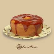 Bolo de Fubá com Goiabada 