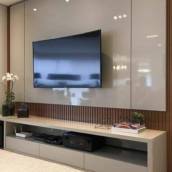 Painéis de TV Customizados - Estilo e Funcionalidade em São Paulo