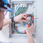 Serviços Elétricos
