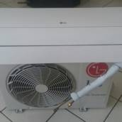 Ar Condicionado LG Split Hi-wall 12000 Btus