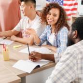 Escola de Inglês - Domine o Inglês e Alcance o Sucesso em São Manuel