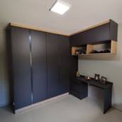 Quarto Planejado por GLR Inovação em Cordeiro, RJ