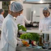 Especialização em Gestão de Negócios em Alimentação e Nutrição