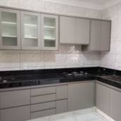 Armário Embutido - Organização Sob Medida - Patos de Minas