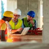 Construção do Início ao Fim da Obra - Qualidade e Tranquilidade em Riviera de Santa Cristina XIII, SP