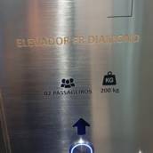 Elevador Residencial e Comercial - Alta Qualidade e Segurança - Assis e região