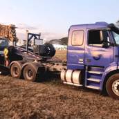 Transporte de Máquinas Agrícolas, Equipamentos Industriais e Veículos - Segurança e Eficiência em Bebedouro