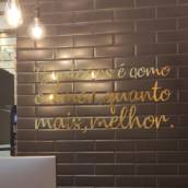 Letras em acrílico cromado 