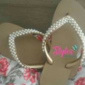 Chinelo Bordado costura invisivel 
