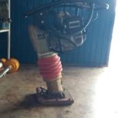 Compactador de Solo (Sapo) - Eficiência no Compactamento de Terrenos em Arapoti