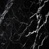 Nero Marquina: Sofisticação e Elegância para seus Projetos no Ninho Verde II Eco Residence com a Marmoraria Carvalho