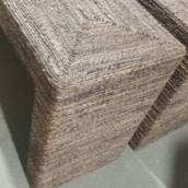 Puffs em Fibra de Bananeira Trançada à Mão - Estilo e Sustentabilidade em Mairiporã, SP