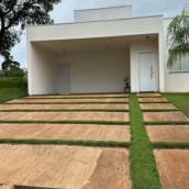 Casa a Venda - 3 dormitórios sendo 1 suíte na Represa