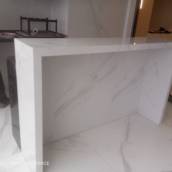 Ilha em Porcelanato