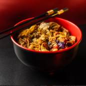 Yakisoba Saboroso e Variado – Restaurante Japonês em Lençóis Paulista/SP