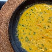 Sopa Creme de Milho com Frango Desfiado