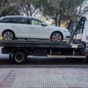 Guinchos para veículos leves em Valinhos com rapidez e segurança