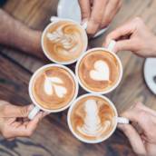Café Especial com Salgados – Sabor e aconchego em Marília