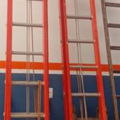 ESCADA EXTENSÍVEL de Fibra para Locação em Santa Cruz do Rio Pardo - SP