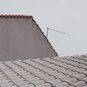 Manutenção Residencial com troca de antena Proeletronic 38 elementos para um ponto feita no bairro Cecília Maria em Santo André em 02/07/2025