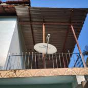 Antena Parabólica banda Ku StarOne C2 com receptor Century MidiaBox B7 70w instalada no bairro Clube de Campo ABC Santo André em 21/07/2025