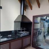 Churrasqueira de Vidro com Design Moderno – Santa Bárbara Resort Residence, SP