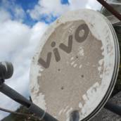 Antena parabólica banda Ku StarOne C2 70w instalada para dois pontos com receptores Century MidiaBox B7 no bairro Vila Rica Santo André em 17/09/2025