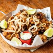 Porção de Frango a Passarinho 