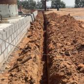 Escavações de Valas – Qualidade e Eficiência em Riviera de Santa Cristina II/SP