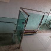 Corrimão em Aço Inox com Design Sofisticado – Contagem, MG