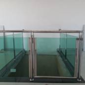 Guarda-Corpo em Aço Inox e Vidro Temperado – Contagem, MG