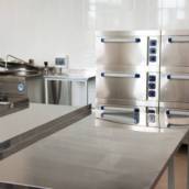 Mesas em Aço Inox em Contagem – Durabilidade e Estilo para Qualquer Ambiente