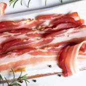 Bacon Fatiado Mister Beef 1kg – Sabor, rendimento e praticidade para sua cozinha – São Manuel, SP