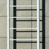 Escada de Fibra 7m – Aluguel de Equipamentos em Nova Lima