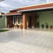 Casa - 3 quartos 3 banheiros