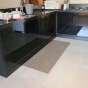 Pias de cozinha, banheiro 