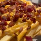 Porção de Batata com Bacon e Queijo em Santa Cruz do Rio Pardo SP