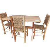 Mesa de Madeira Colonial