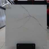 Porcelanato Acetinado 84x84 Delta em Campinas