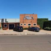 Hospedagem com Estacionamento em Areiópolis