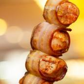 Espetinho de Frango com Bacon – Escritório das Bebidas | Mineiros GO