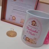 Caixa Convite para Padrinho com Caneca Personalizada e Chaveiro em São Manuel