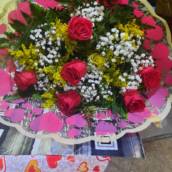 Buquê de Rosas e Presentes em Betim/MG