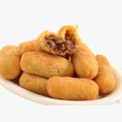Bolinho de Mandioca com Carne Seca 