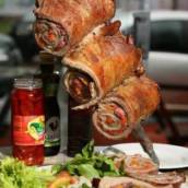 Self service com churrasco 