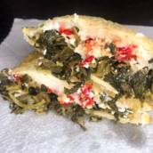 Pastel de escarola com ricota, tomate seco e catupiry