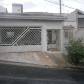 Excelente Sobrado