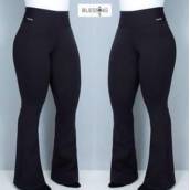 Calça Flare de Bengaline ou Cotton (Semelhante a essa Disponível no Tamanho: 48 - 50 e 52)